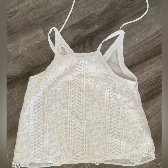 Xhilaration White  Crop Top Blouse size Small - Picture 2 of 3